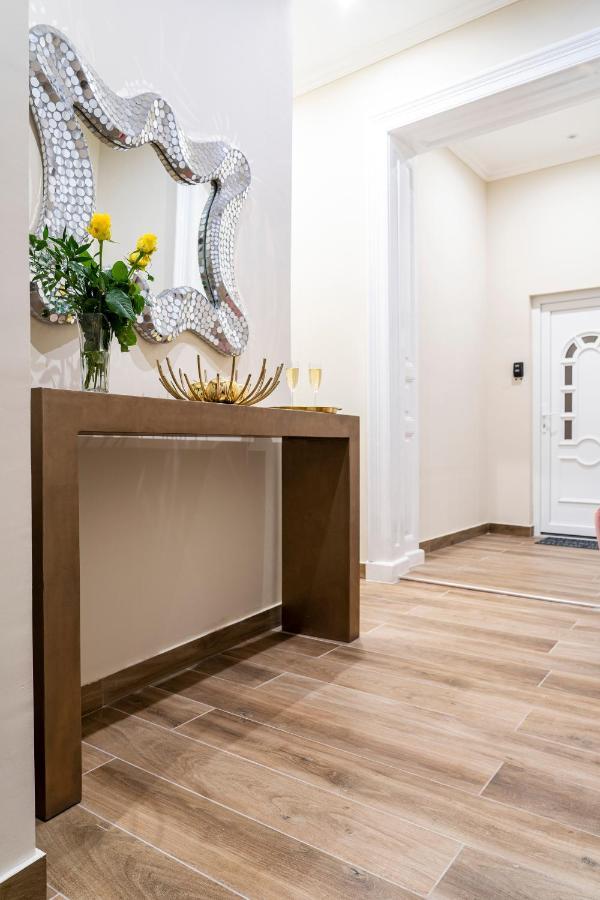 City Centre Deluxe Apartments ブダペスト エクステリア 写真