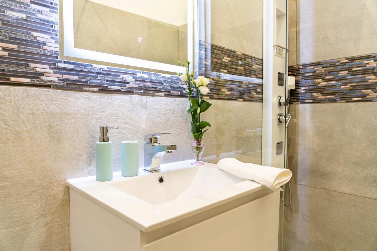City Centre Deluxe Apartments ブダペスト エクステリア 写真