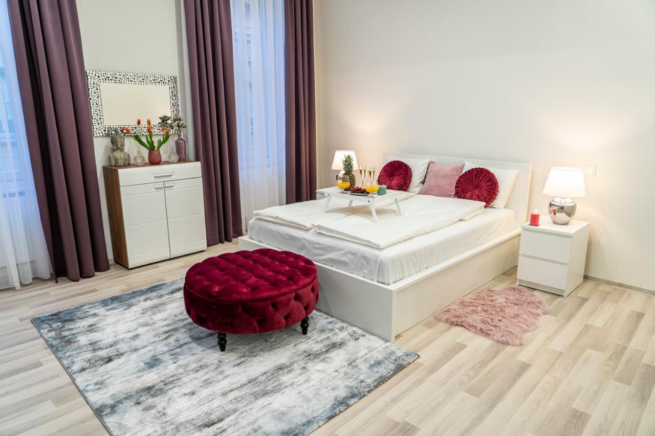 City Centre Deluxe Apartments ブダペスト エクステリア 写真